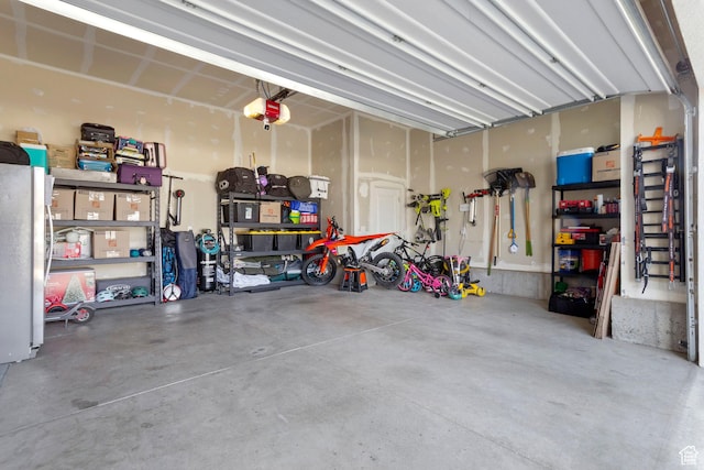 12212 S Sigmon Ln W, Herriman, UT 84096 - garage with a garage door opener