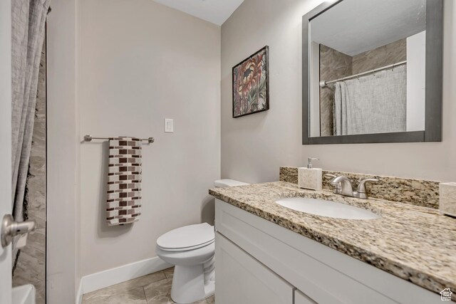 1895 E Brookhill Dr, Cottonwood Heights, UT 84121 - bathroom featuring vanity and a shower with curtain