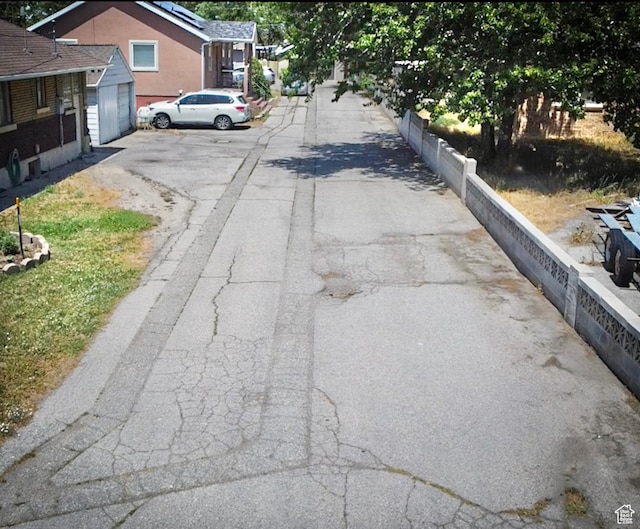 841 E 8600 S, Sandy, UT 84094 - view of asphalt road
