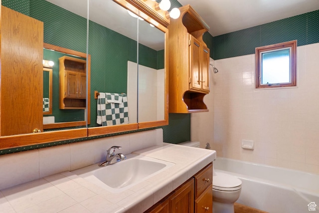 451 S 800 E, Orem, UT 84097 - bathroom with vanity, washtub / shower combination, and backsplash