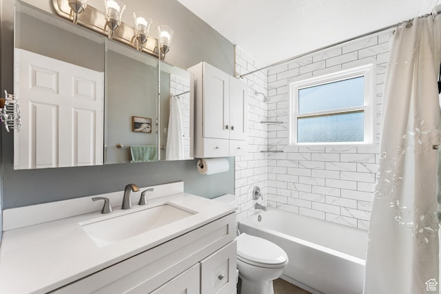 2601 N 720 W, Clinton, UT 84015 - bathroom with shower / bath combination with curtain and vanity