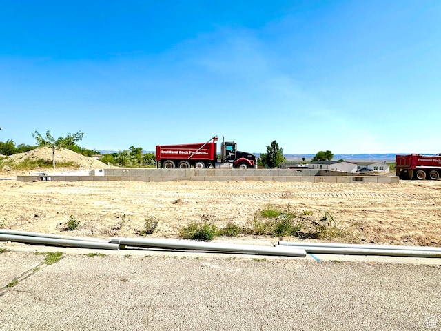 1435 E 5975 S Unit 14, Vernal, UT 84078 - view of yard