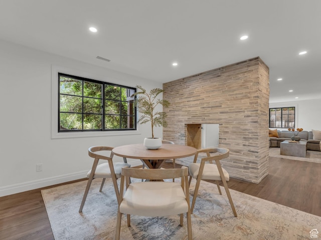 1499 E River Oaks Dr, Sandy, UT 84093 - dining room with plenty of natural light, recessed lighting, and wood finished floors