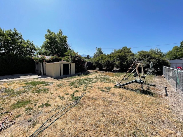 115 W Lester Ave, Murray, UT 84107 - view of yard featuring a shed