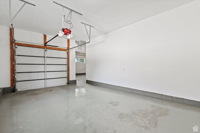 1076 W River Hill Dr, Spanish Fork, UT 84660 - garage featuring a garage door opener
