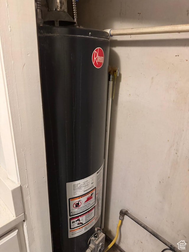 88 W 50 S Unit A4, Centerville, UT 84014 - utility room featuring gas water heater