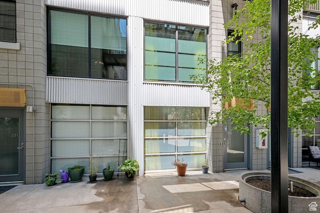 360 W 300 S Unit 233, Salt Lake City, UT 84101 - entrance to property