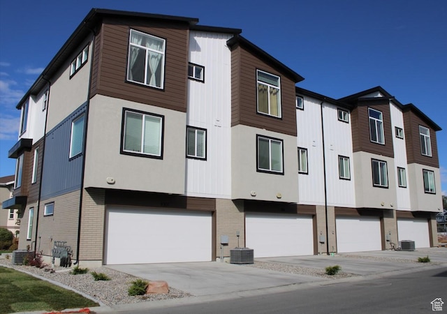 136 E Abbeville Ct, Sandy, UT 84070 - view of building exterior with an attached garage
