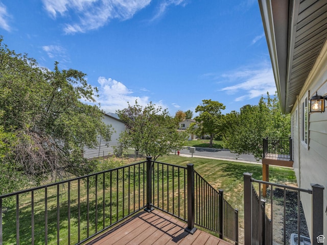 6685 S 3380 W, West Jordan, UT 84084 - deck with a yard
