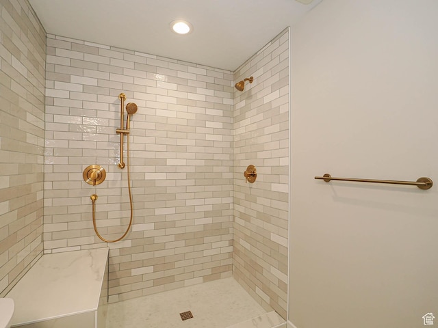 928 E Blackfeet Dr, Eagle Mountain, UT 84005 - bathroom with tiled shower and recessed lighting
