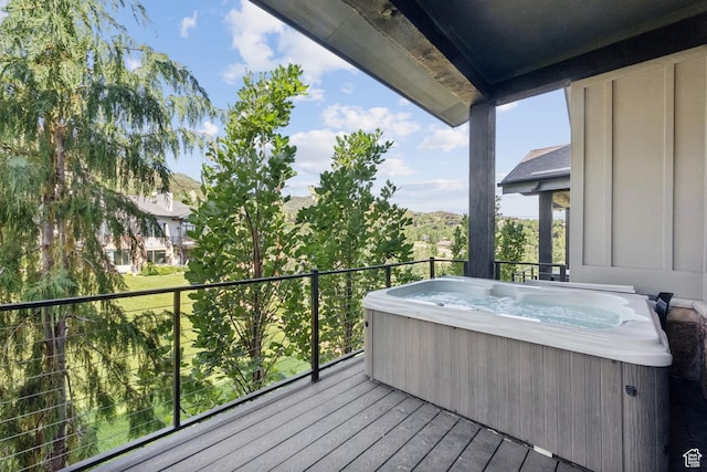 4313 Holly Frost Ct, Park City, UT 84098 - deck with a hot tub
