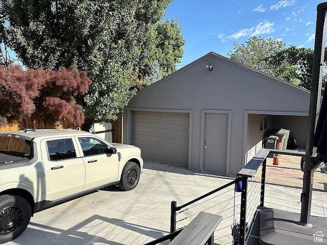 1133 E Sherman Ave S, Salt Lake City, UT 84105 - detached garage featuring driveway