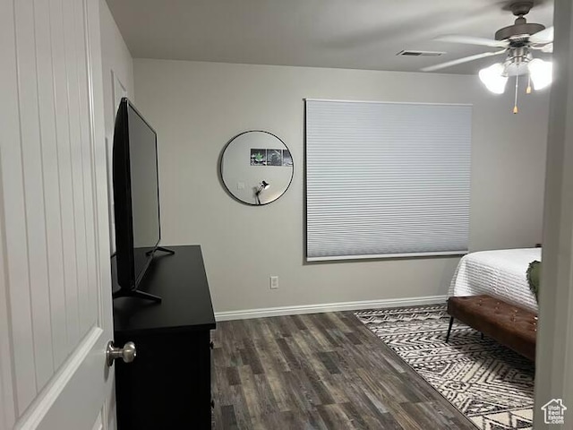 300 E 300 N Unit A8, Kanab, UT 84741 - bedroom featuring dark wood-type flooring and a ceiling fan
