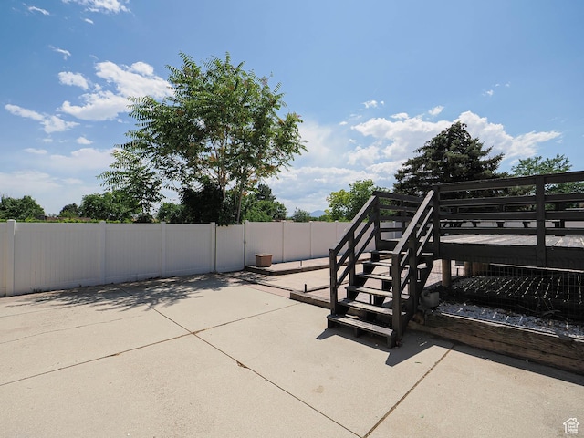 2333 W Ledgewood Dr, Taylorsville, UT 84129 - view of patio / terrace