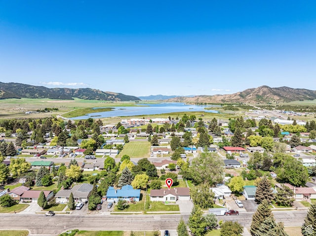320 S 2nd St W, Soda Springs, ID 83276 - aerial view of residential area with a water and mountain view