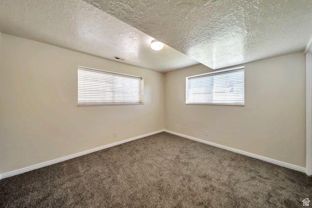 5072 S 1150 E, Ogden, UT 84403 - unfurnished room featuring carpet and a textured ceiling