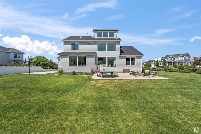 10262 N Yorkshire Cir, Highland, UT 84003 - back of property with a patio