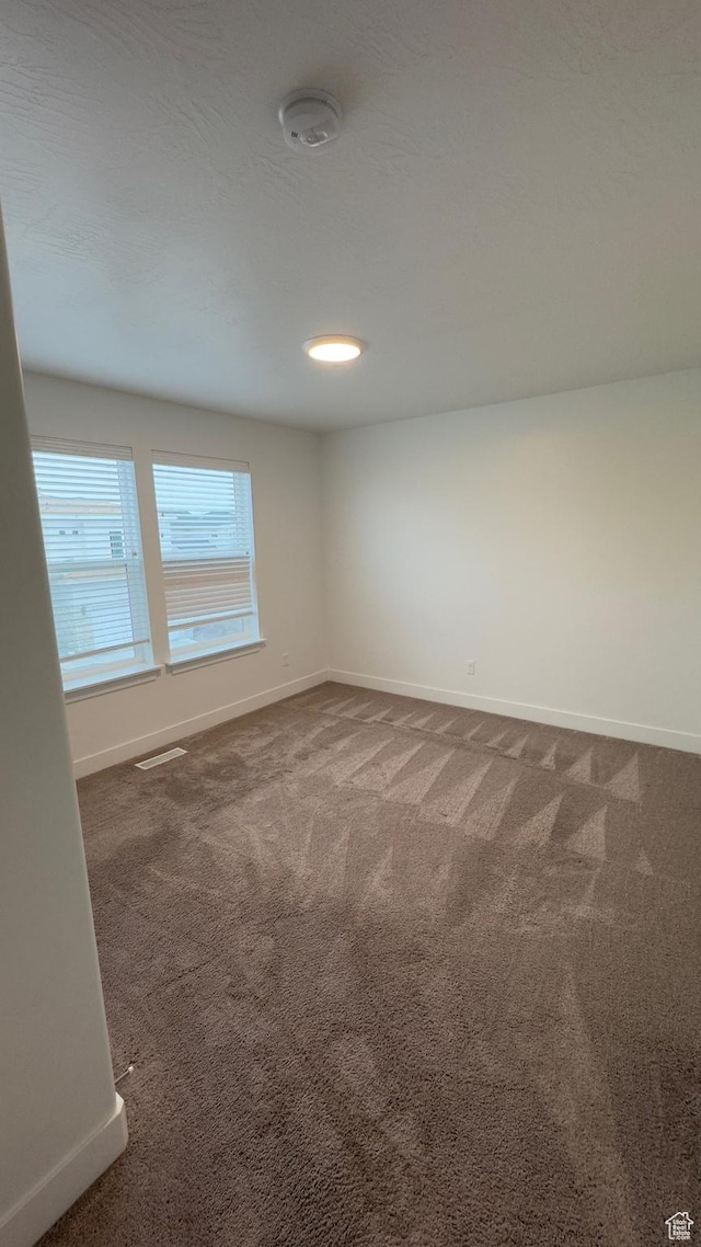 427 E 340 N, Vineyard, UT 84059 - empty room with carpet and a smoke detector