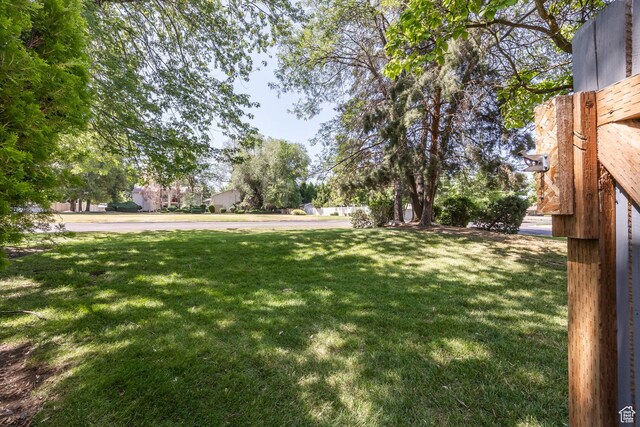 7917 S Harvel Dr E, Sandy, UT 84070 - photo 22