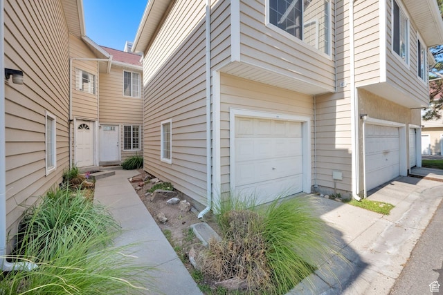 1380 W Ocean Ct, Salt Lake City, UT 84123 - view of home's exterior with a garage