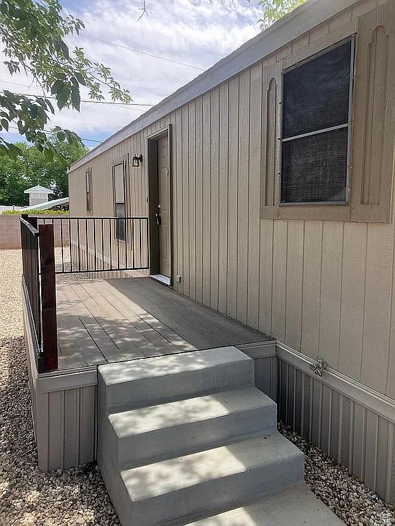 700 N 1060 E, St George, UT 84770 - photo 3