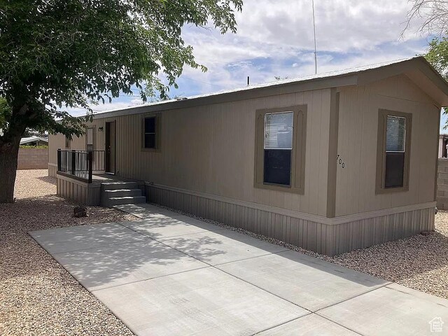 700 N 1060 E, St George, UT 84770 - photo 1