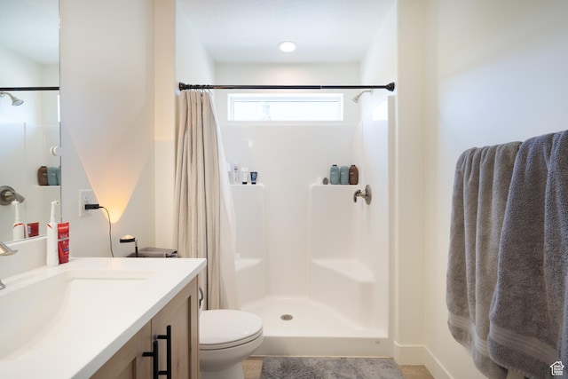 1065 W 200 N, Provo, UT 84601 - bathroom with a shower with shower curtain and vanity