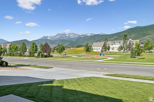 319 S 300 E, Midway, UT 84049 - view of mountain background