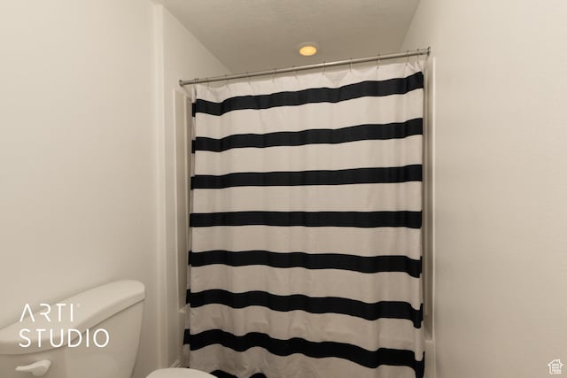 1183 N Canyon Meadow Dr E Unit 9, Provo, UT 84606 - full bath with a shower with curtain
