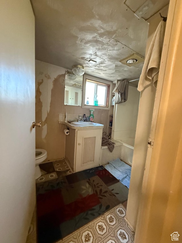 539 E Center St, Pleasant Grove, UT 84062 - bathroom featuring toilet and vanity