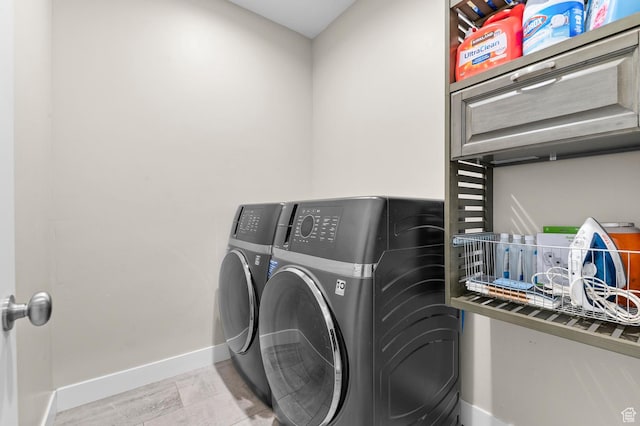13703 S Blayde Dr, Herriman, UT 84096 - washroom with baseboards and washing machine and dryer
