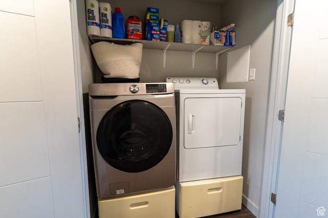 618 S 100th St W # D302, Springville, UT 84663 - washroom with separate washer and dryer
