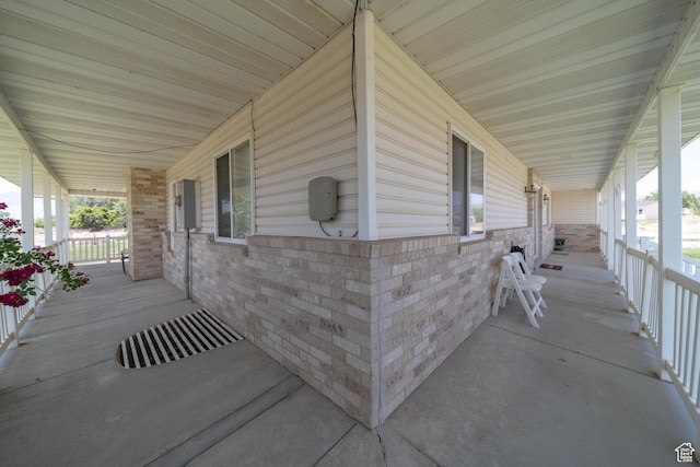 190 E 600 N, Ferron, UT 84523 - view of porch