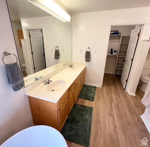 190 E 600 N, Ferron, UT 84523 - bathroom with wood finished floors and double vanity