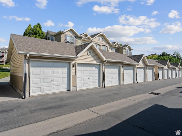 2119 N Aurora Way Unit F, Saratoga Springs, UT 84045 - garage with a residential view