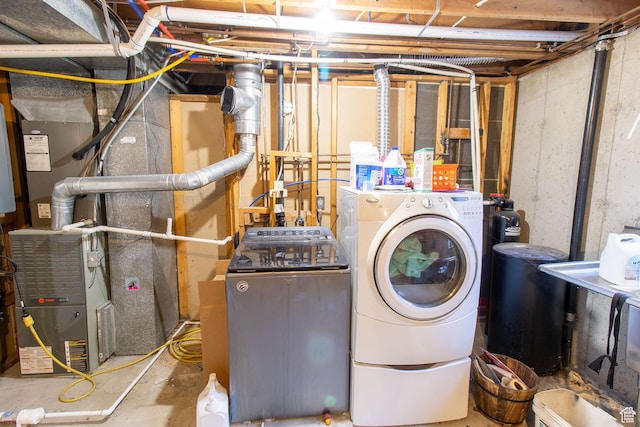 1471 W Stern Dr S, Taylorsville, UT 84123 - washroom with washer and dryer