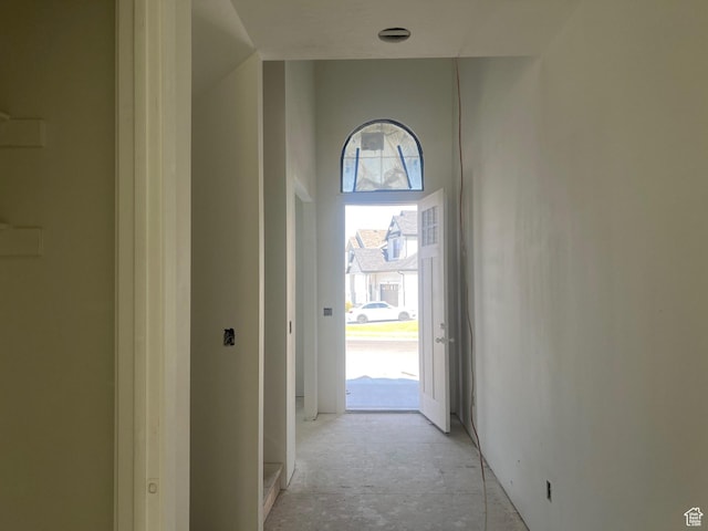 643 W Summerhill Ln, Centerville, UT 84014 - view of hall