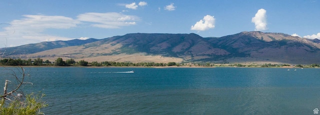 1682 N 1600 W Unit 124, Layton, UT 84041 - water view with a mountainous background