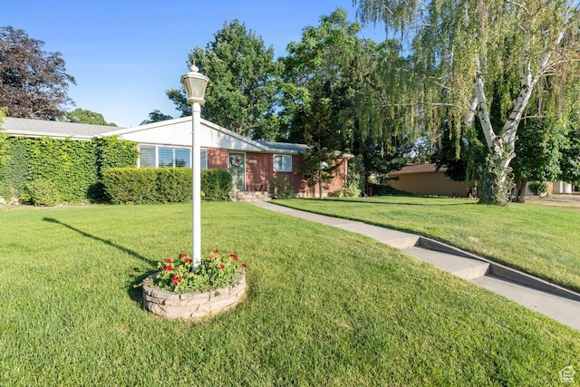 2793 S Davis Blvd, Bountiful, UT 84010 - view of grassy yard