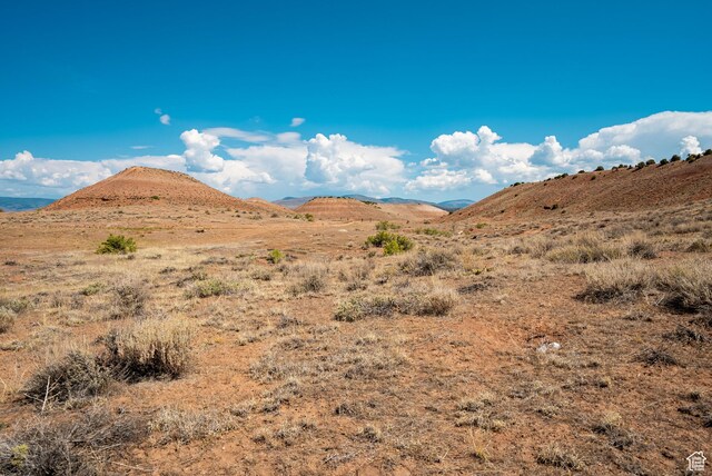 10115 N 8305 E, Tridell, UT 84076