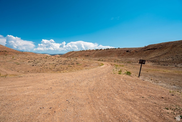 10115 N 8305 E, Tridell, UT 84076