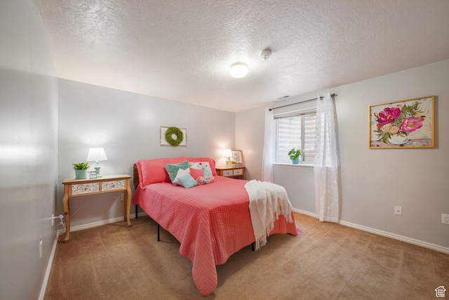 117 E 300 S, Gunnison, UT 84634 - bedroom with carpet and a textured ceiling
