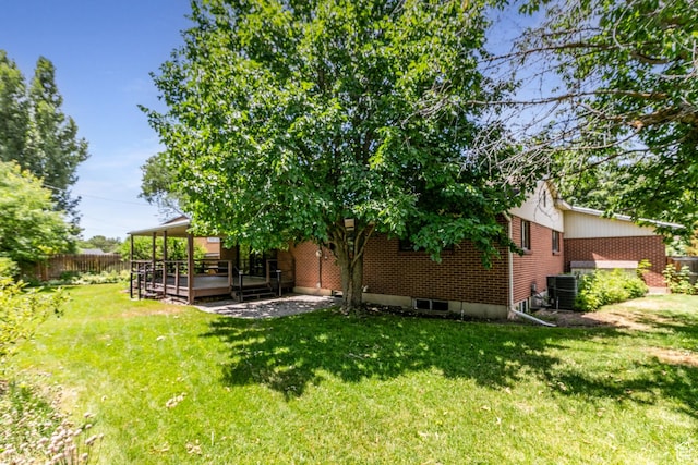5681 S Calann Dr E, Holladay, UT 84121 - view of yard featuring a deck