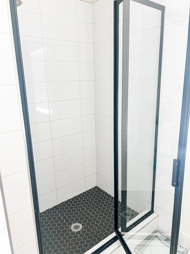 291 W 950 S, Vernal, UT 84078 - full bathroom with a stall shower