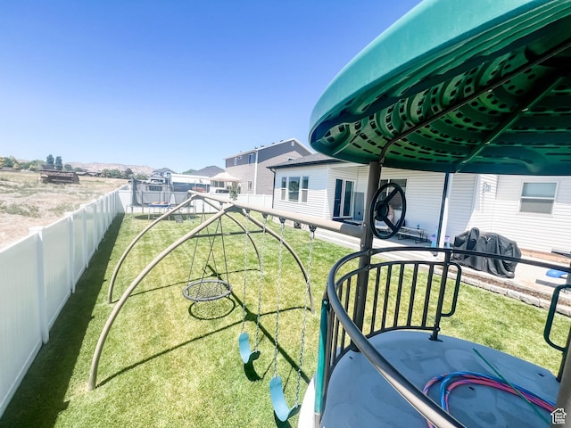 291 W 950 S, Vernal, UT 84078 - surrounding community with a fenced backyard