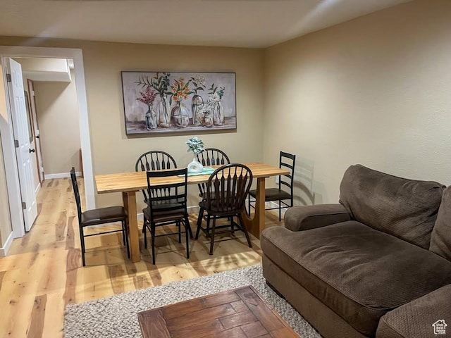 240 N 1400 W, Cedar City, UT 84721 - dining area featuring light wood finished floors and baseboards