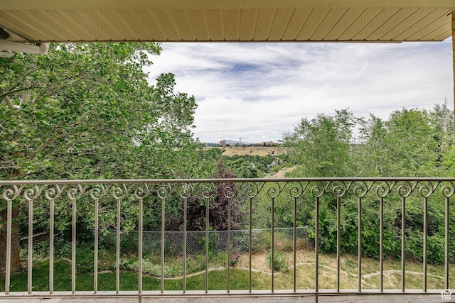 1387 E 260 N, Logan, UT 84321 - view of balcony