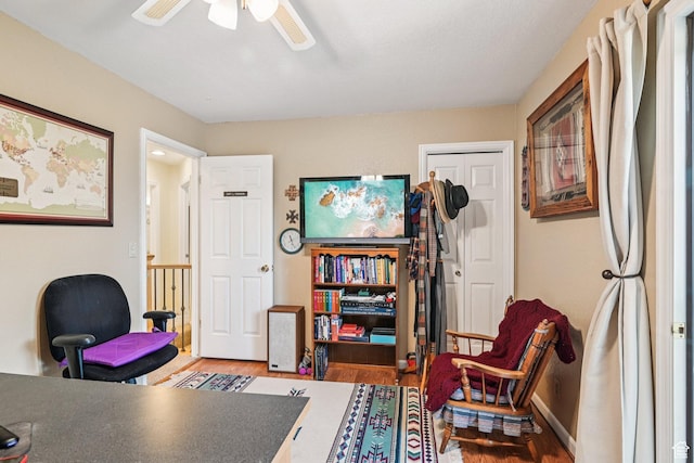 537 E Edindrew Cir, Murray, UT 84107 - living area with wood finished floors and ceiling fan