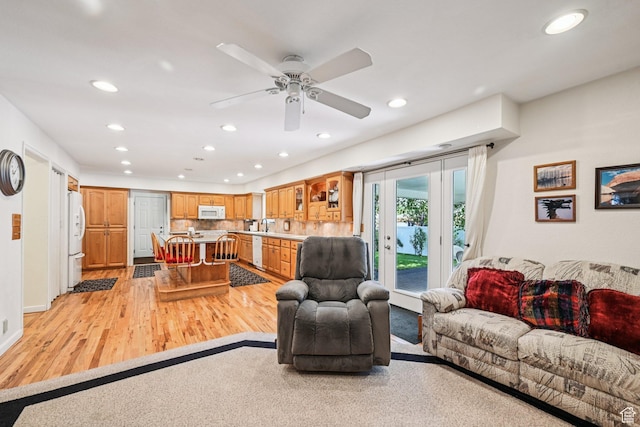 537 E Edindrew Cir, Murray, UT 84107 - living area featuring recessed lighting, light wood-style flooring, and a ceiling fan
