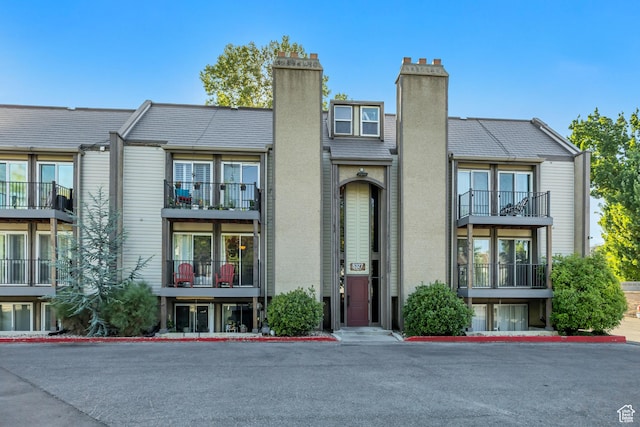 5327 S 560 E Unit F, Murray, UT 84107 - view of building exterior